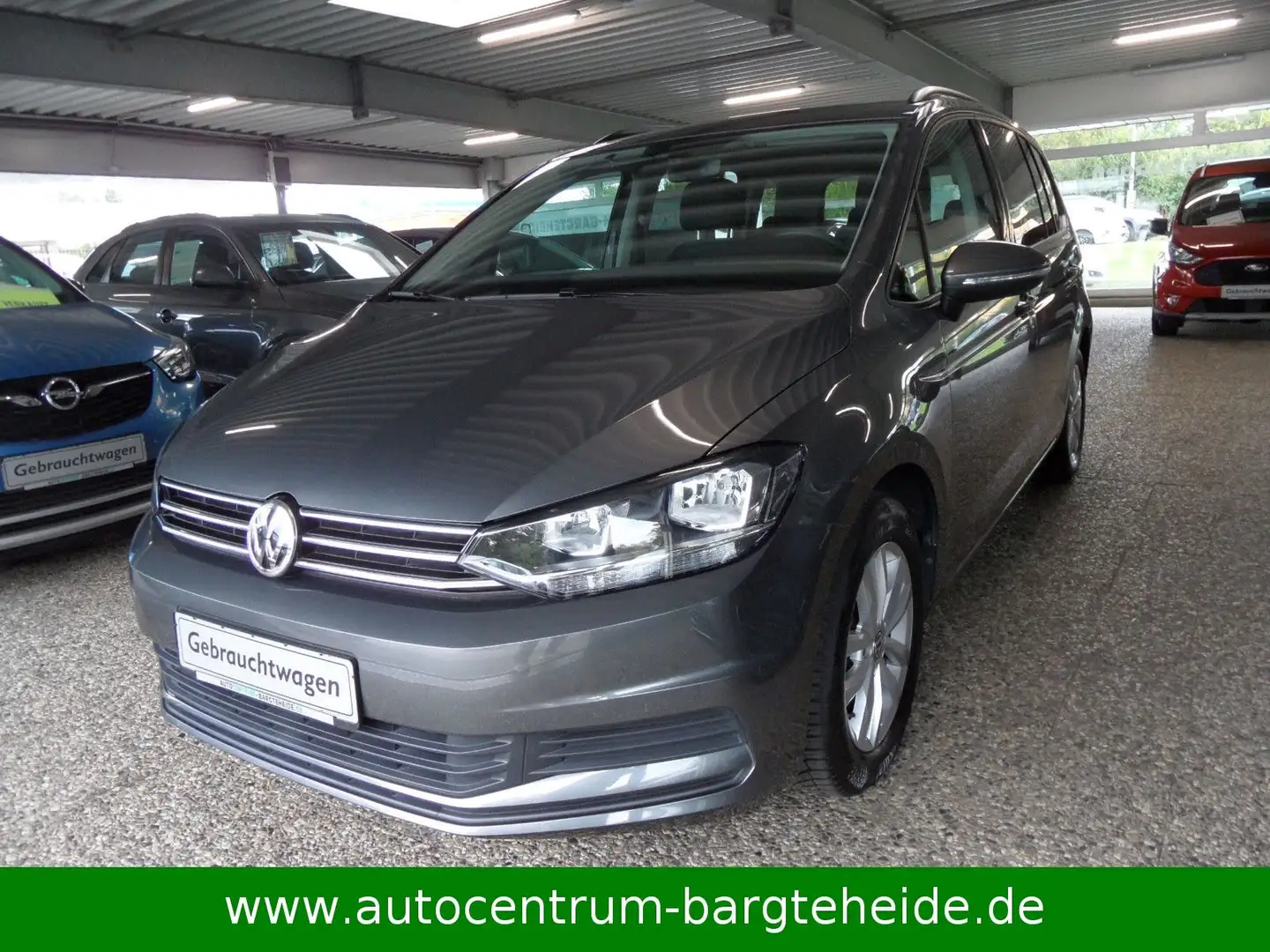 Volkswagen Touran 1.4 TSi Comfortl. 1.HD nur 39.670KM Gris - 1