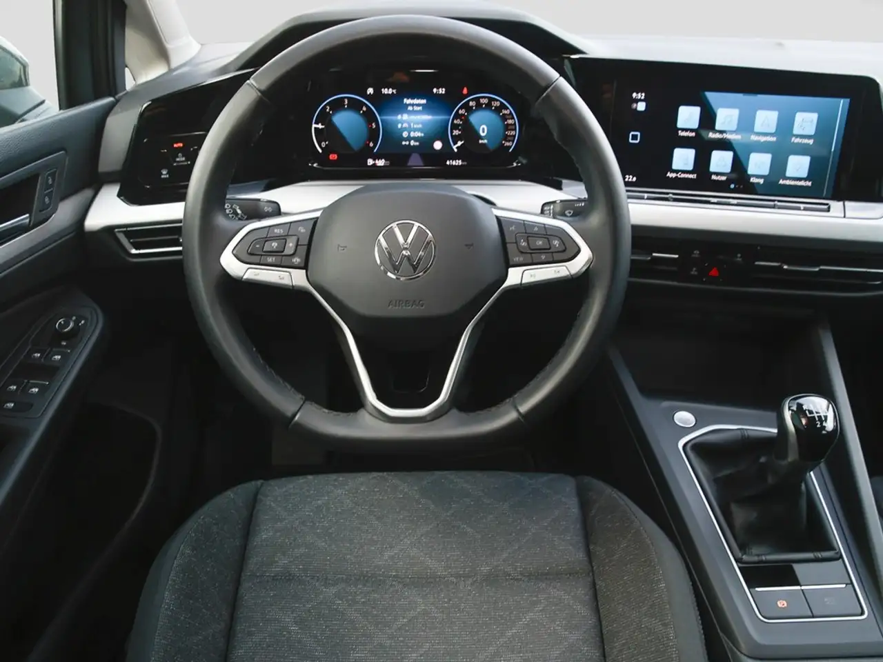 Volkswagen Golf VIII 2.0 TDI Life Navi/LED 12