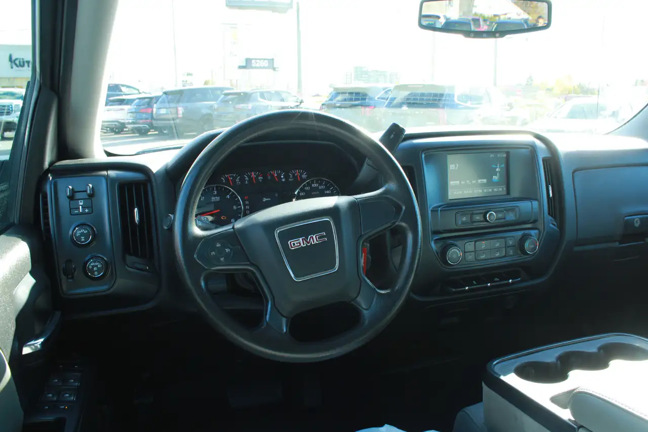 GMC Sierra 1500 снимка GMC Sierra 1500