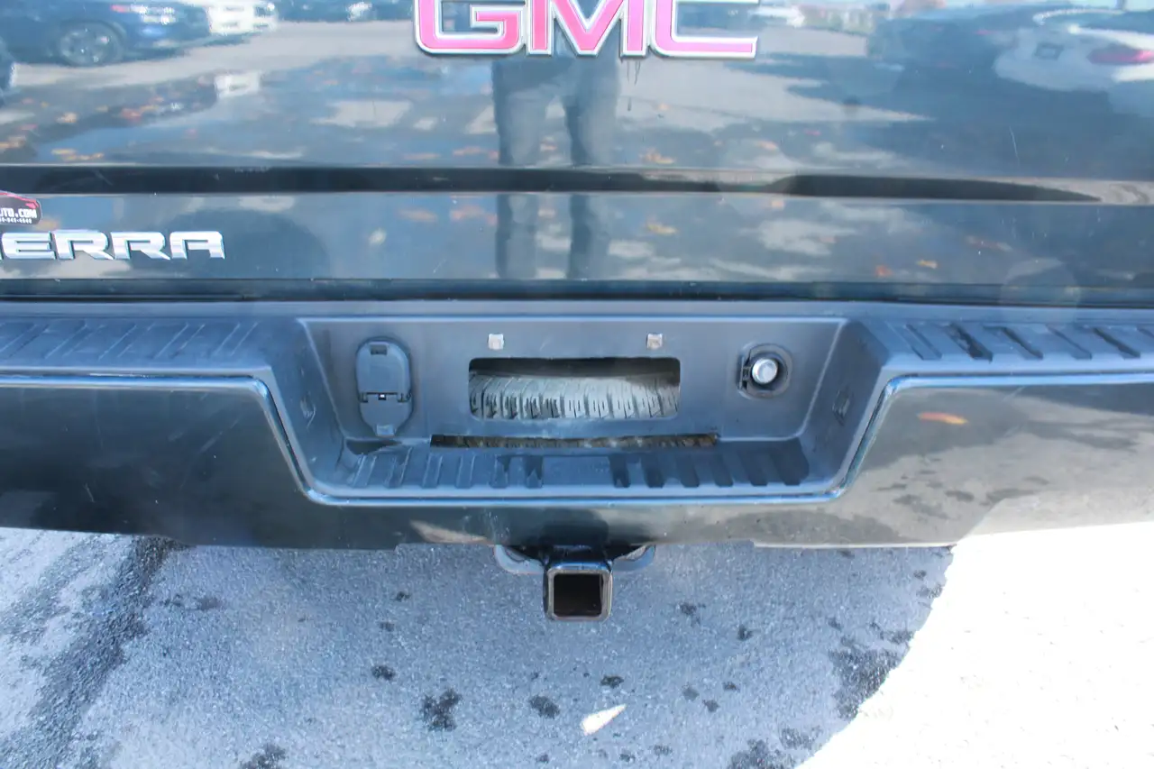 GMC Sierra 1500 снимка GMC Sierra 1500
