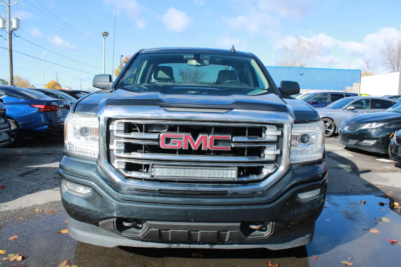 GMC Sierra 1500 снимка GMC Sierra 1500