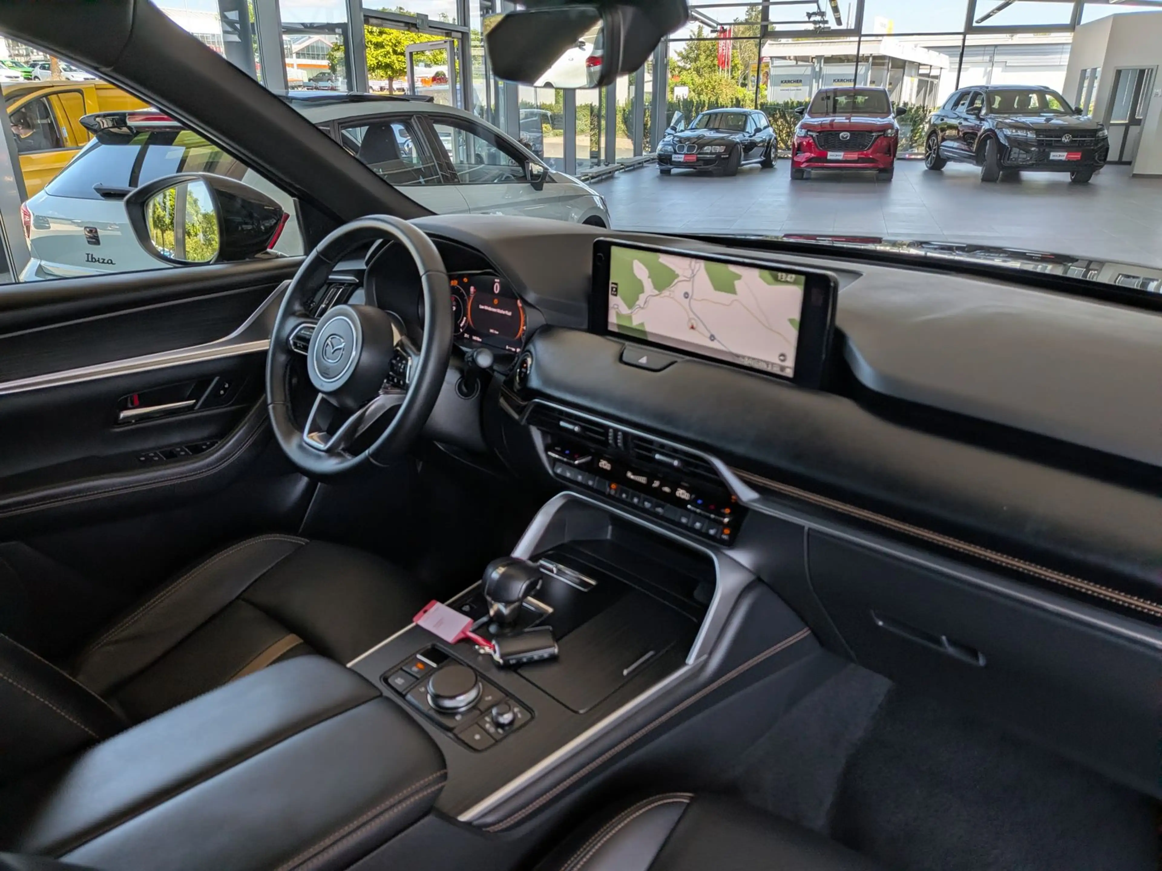 Mazda CX-60 2.5L e-SKYACTIV PHEV 327 Homura+ Pano Bose — photo 12