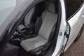 Peugeot e-2008 EV GT-Line 50 kWh | Pano | Camera | Keyless | DAB Weiß - thumbnail 14
