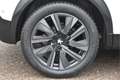 Peugeot e-2008 EV GT-Line 50 kWh | Pano | Camera | Keyless | DAB Weiß - thumbnail 30