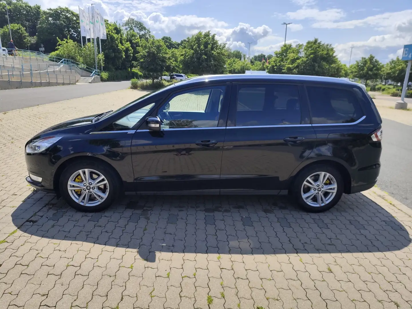 Ford Galaxy 2.0 EcoBlue Aut. Titanium - 1
