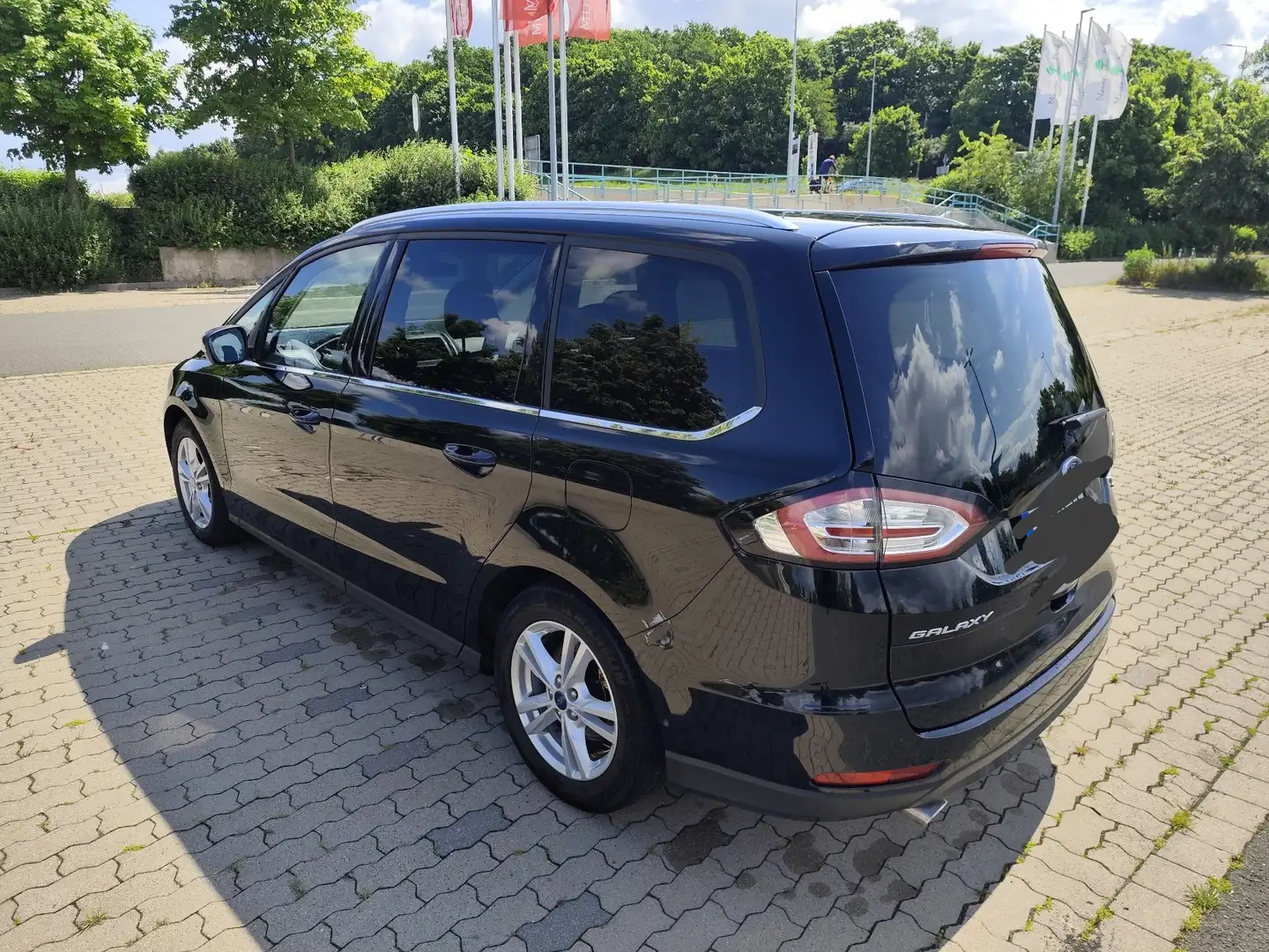 Ford Galaxy 2.0 EcoBlue Aut. Titanium - 2