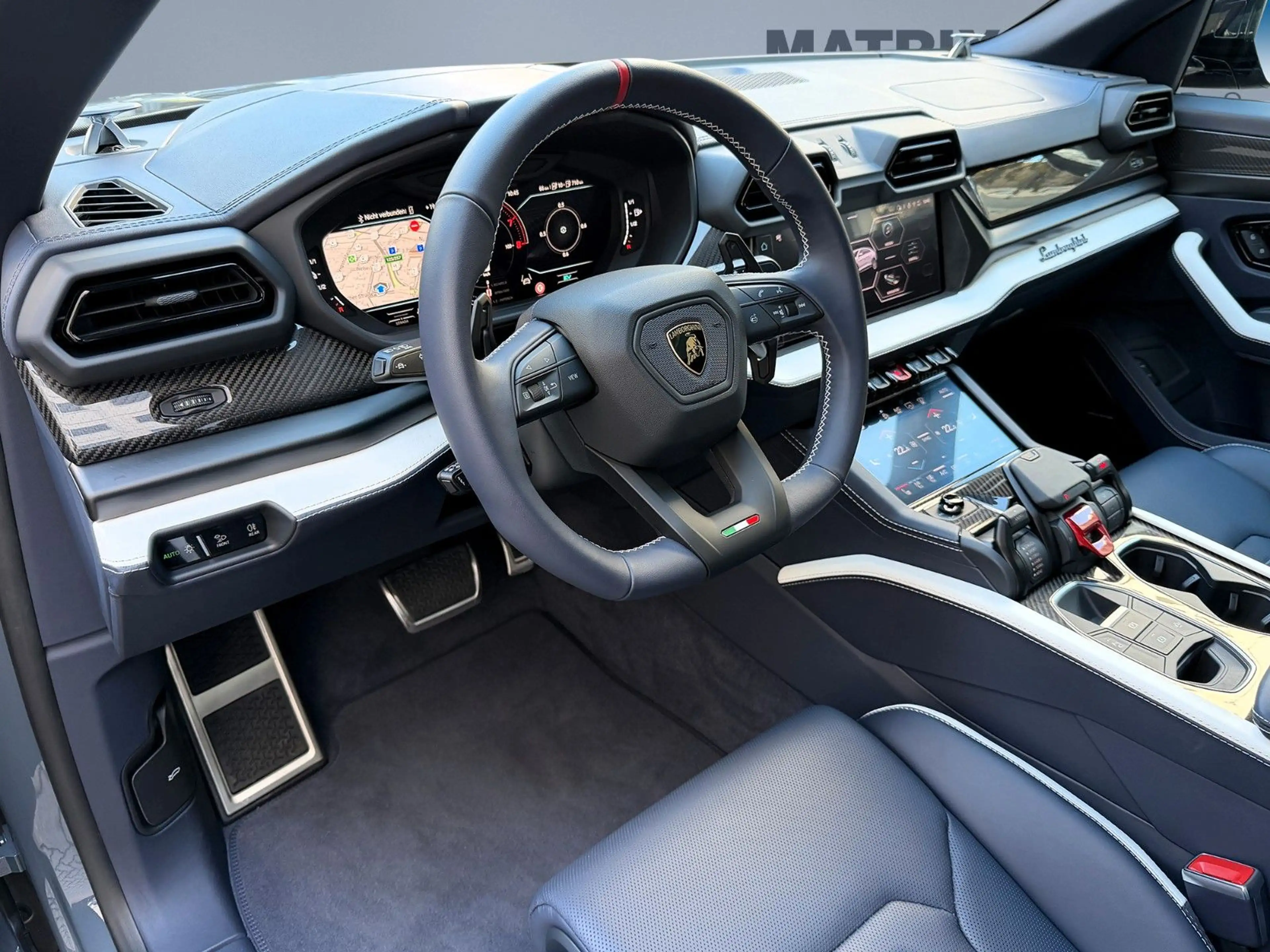 Lamborghini Urus SE MY26 Bang&Olufsen — photo 11