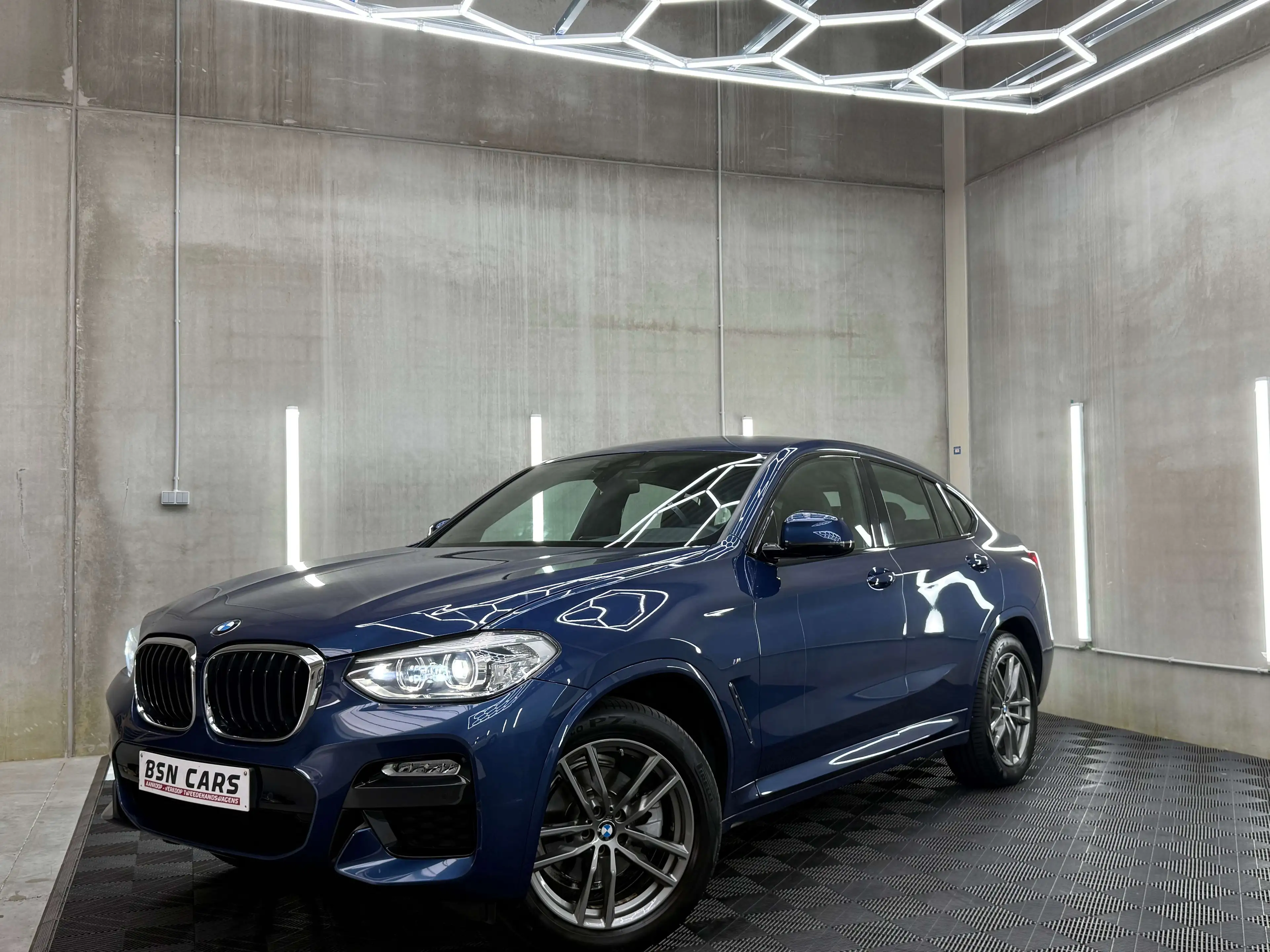 BMW X4 X-DRIVE/M-PACKET/CRUISE/LEER/1EIGENAAR/GARANTIE — photo 3