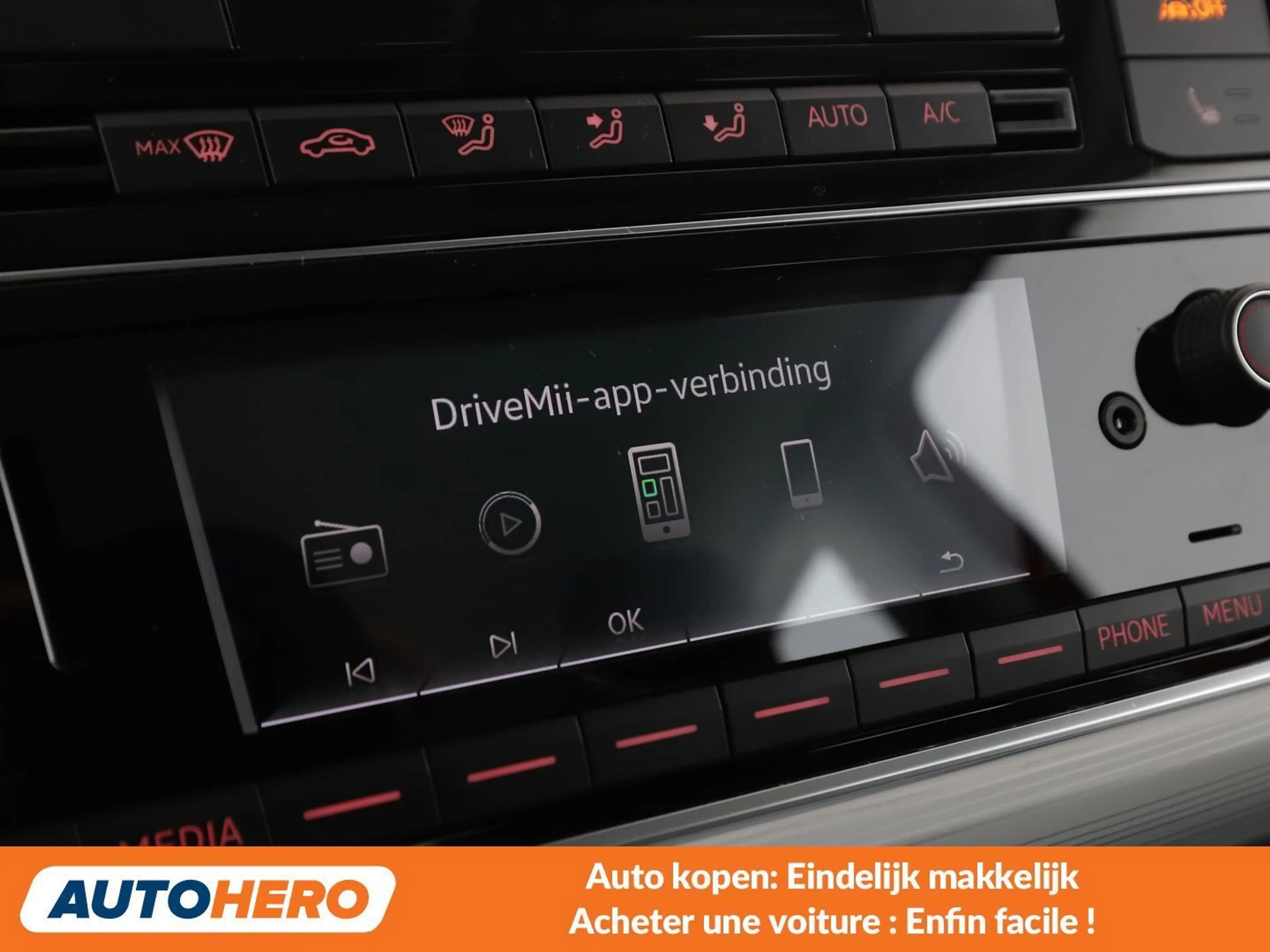 SEAT Mii electric drive 61 kW — photo 10