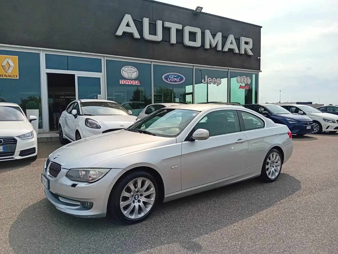 BMW 325 Serie 3 E92 Coupe SERVICE BMW Argento - 1