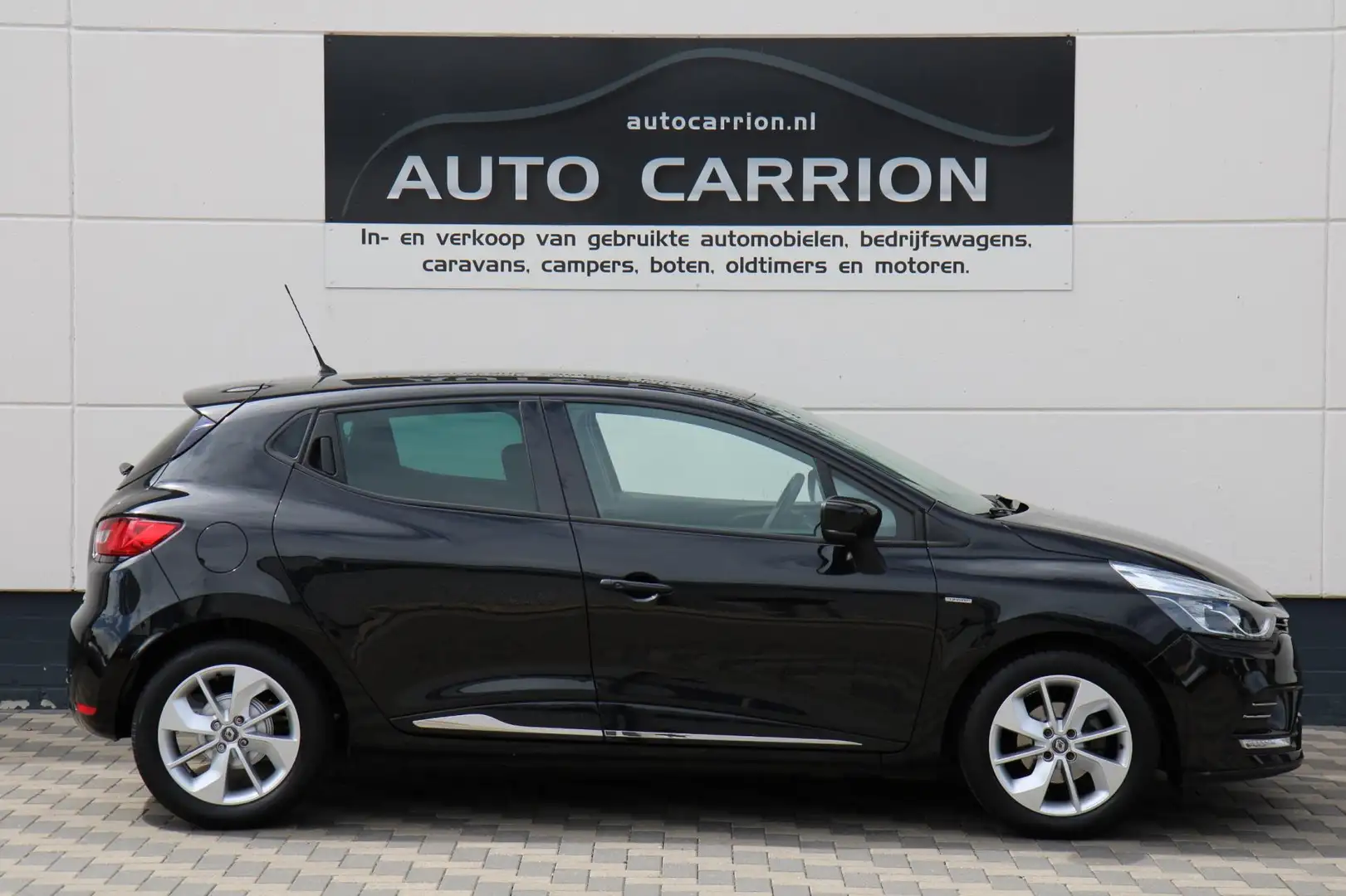 Renault Clio 1.2 4 cilinder Navi PDC LMV incl. beurt en APK! Fekete - 2