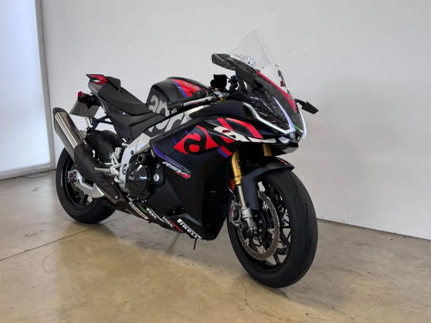 Aprilia RSV4 Factory TIME ATTACK Nero - 2