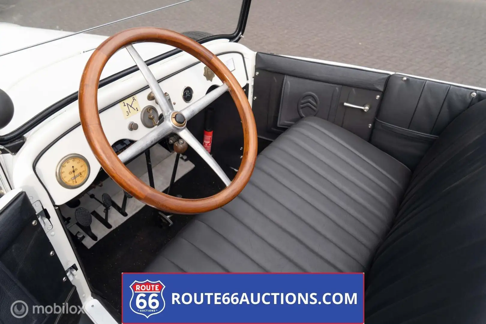 Citroen B12 Siyah - 2