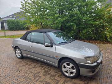 2.0 Pininfarina Cabriolet