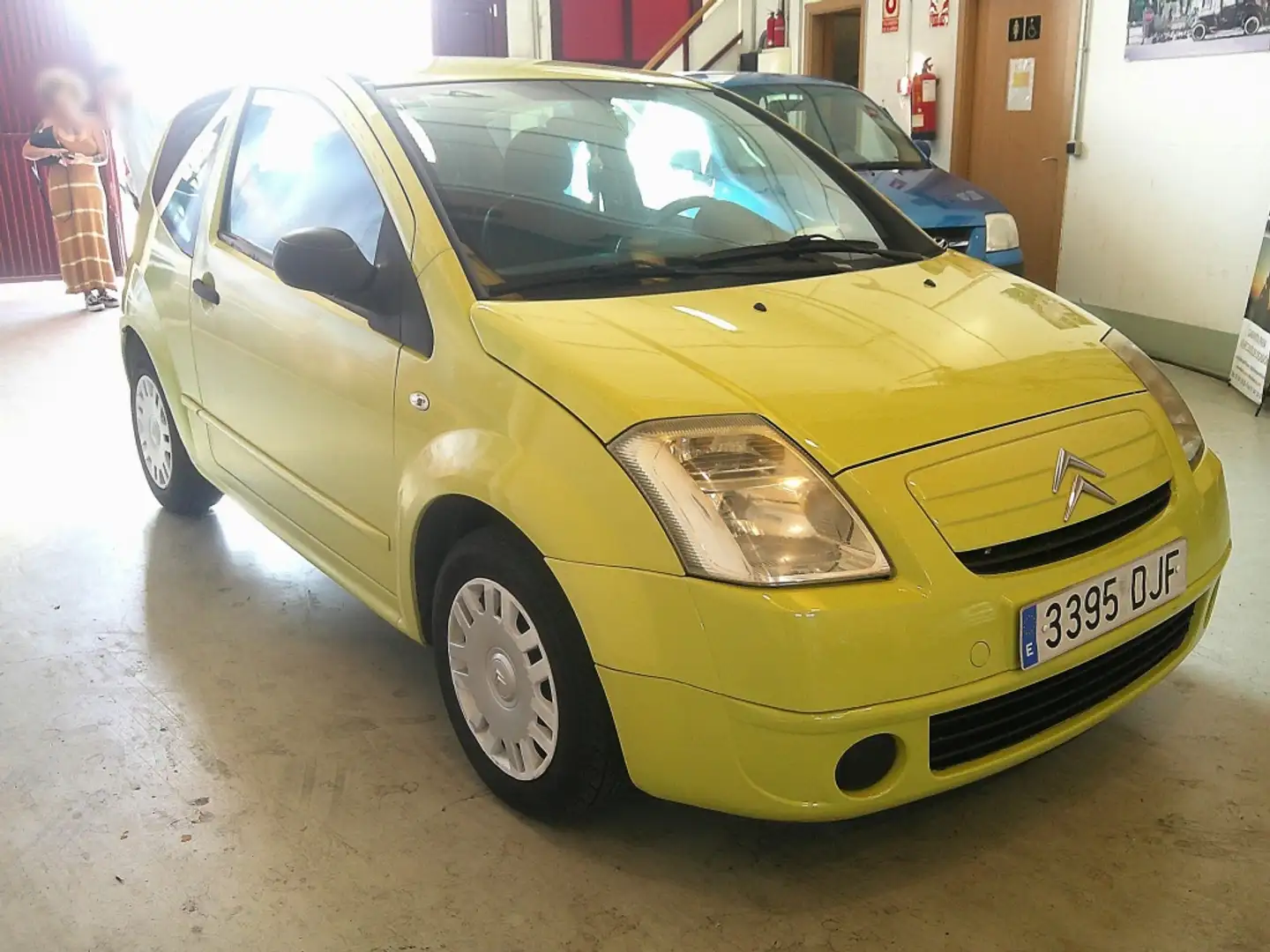 Citroen C2 1.4HDI SX Geel - 2