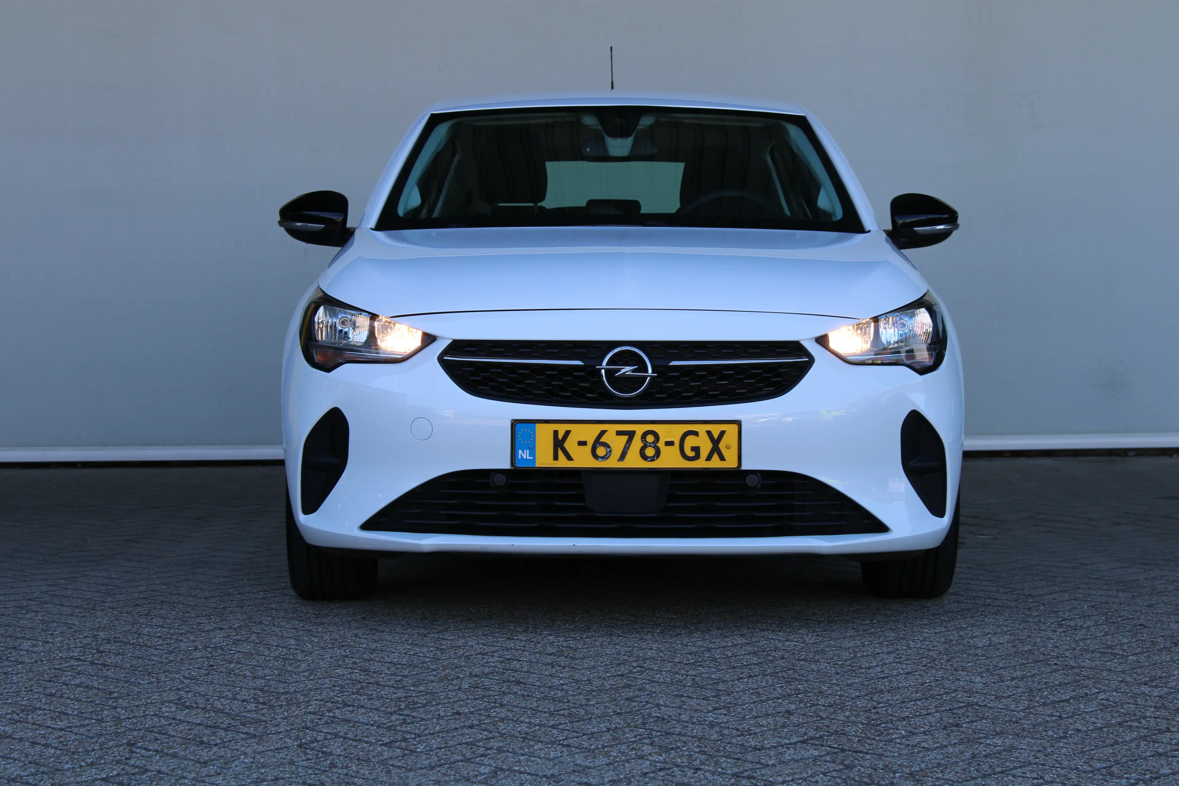 Opel Corsa-e Edition 50 kWh | Apple carplay & Android auto | El — photo 3