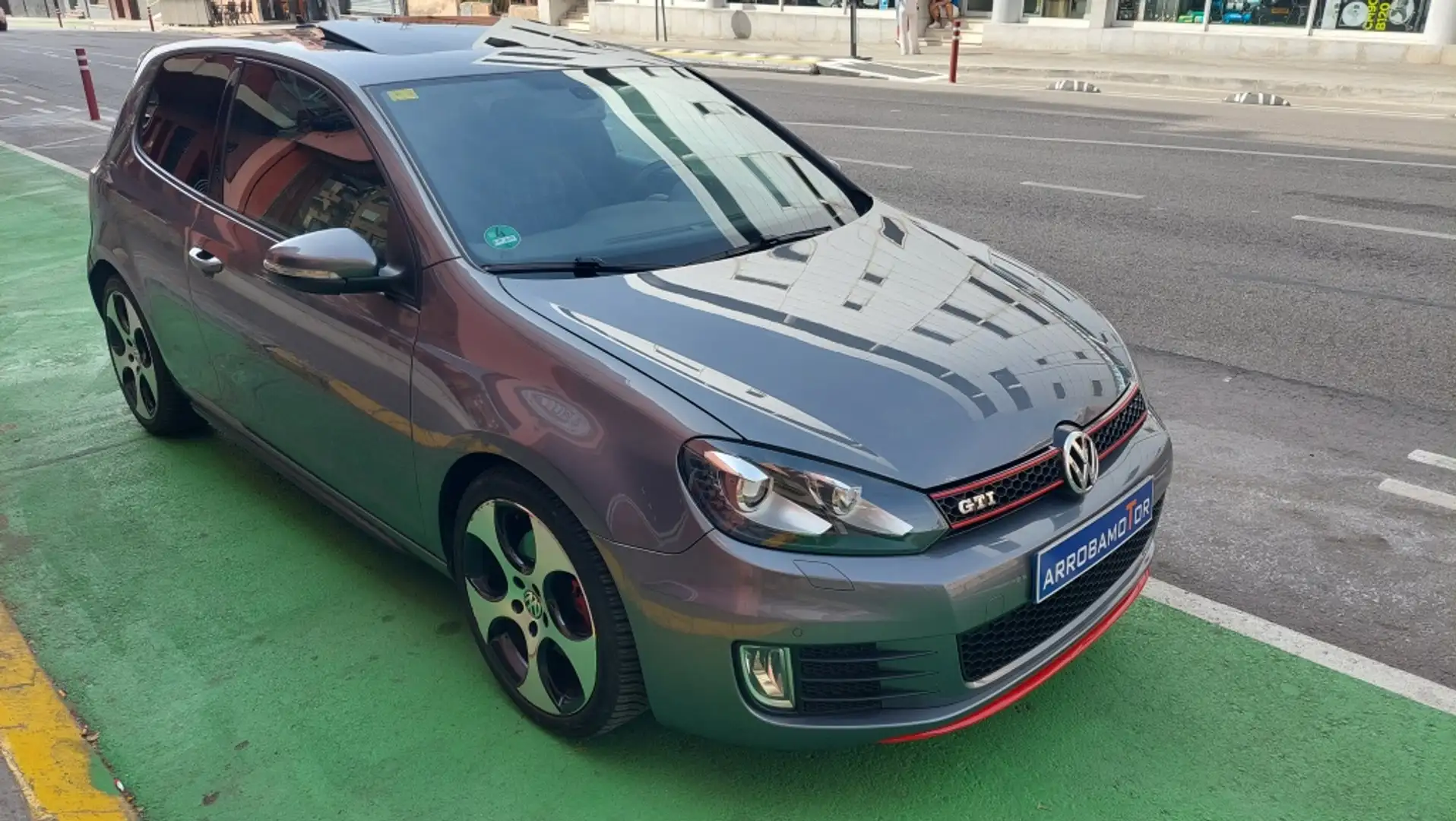 Volkswagen Golf GTI 2.0 TSI Last Edition Gris - 2