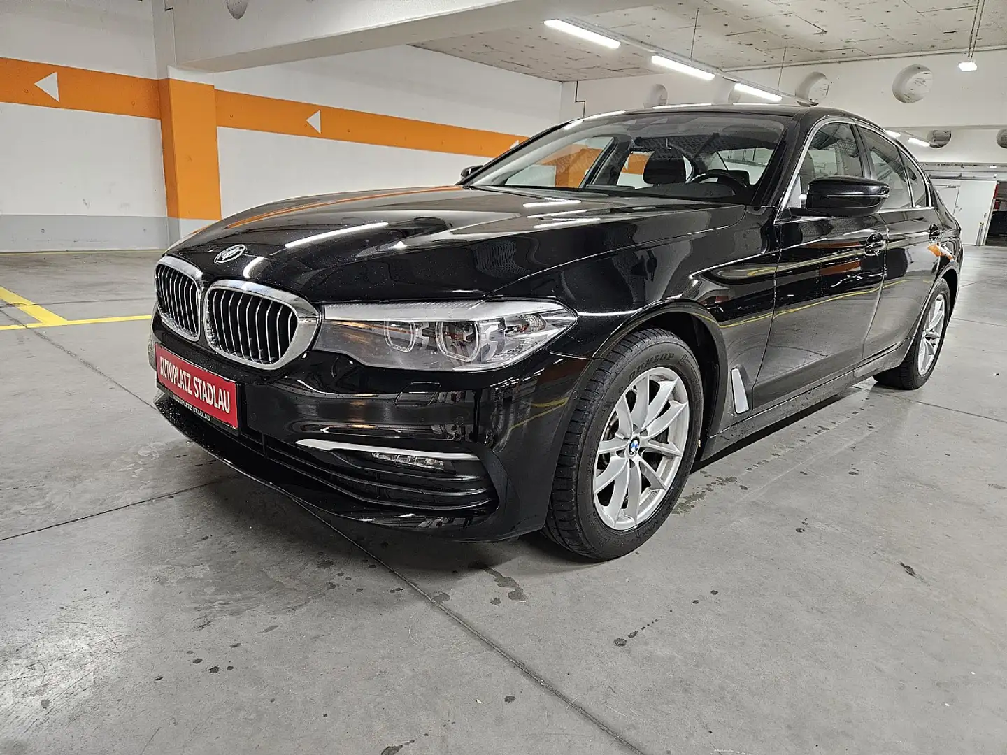 BMW 518 d Aut. Schwarz - 1