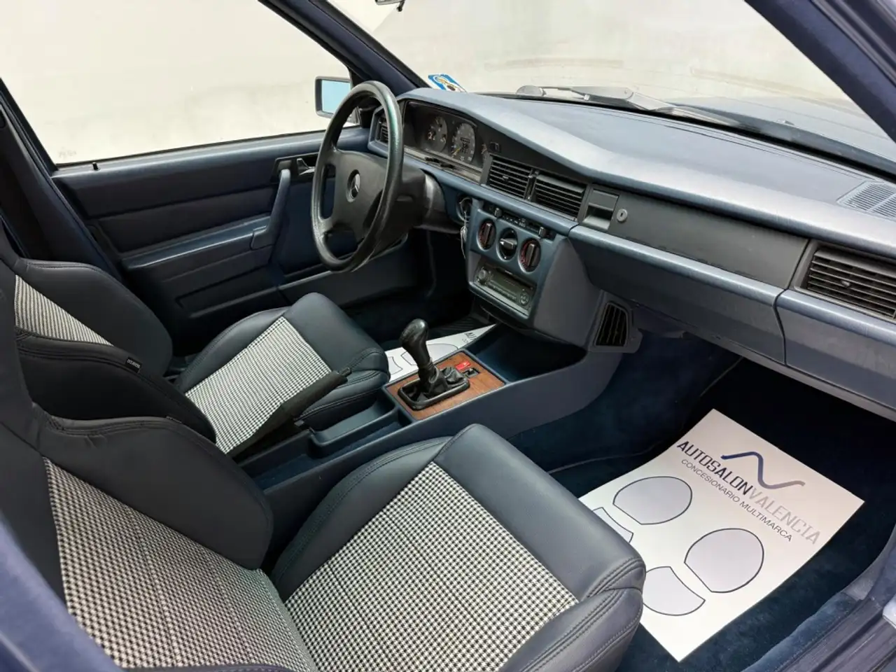 Mercedes-Benz C 180, foto 9