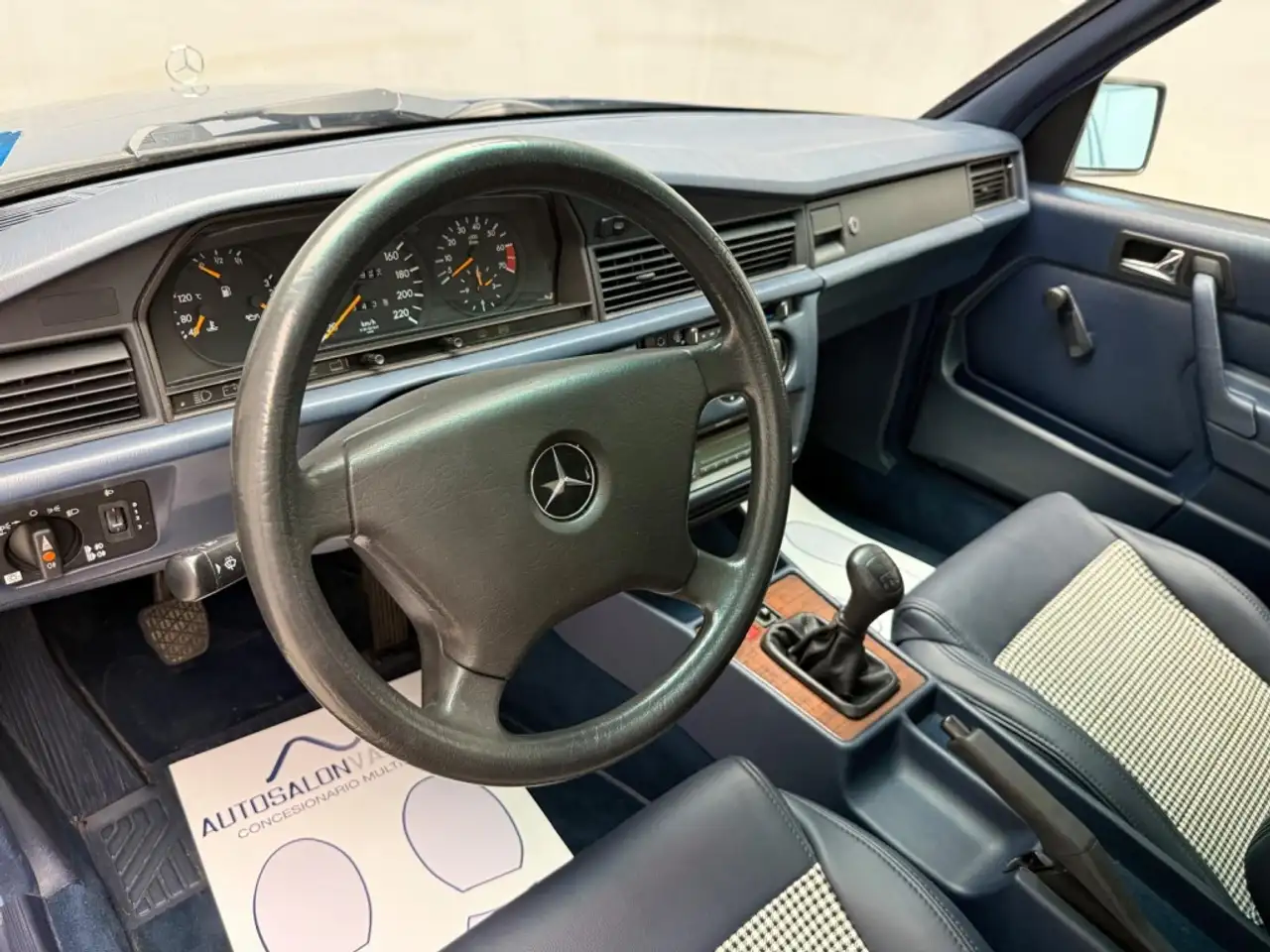 Mercedes-Benz C 180, foto 7