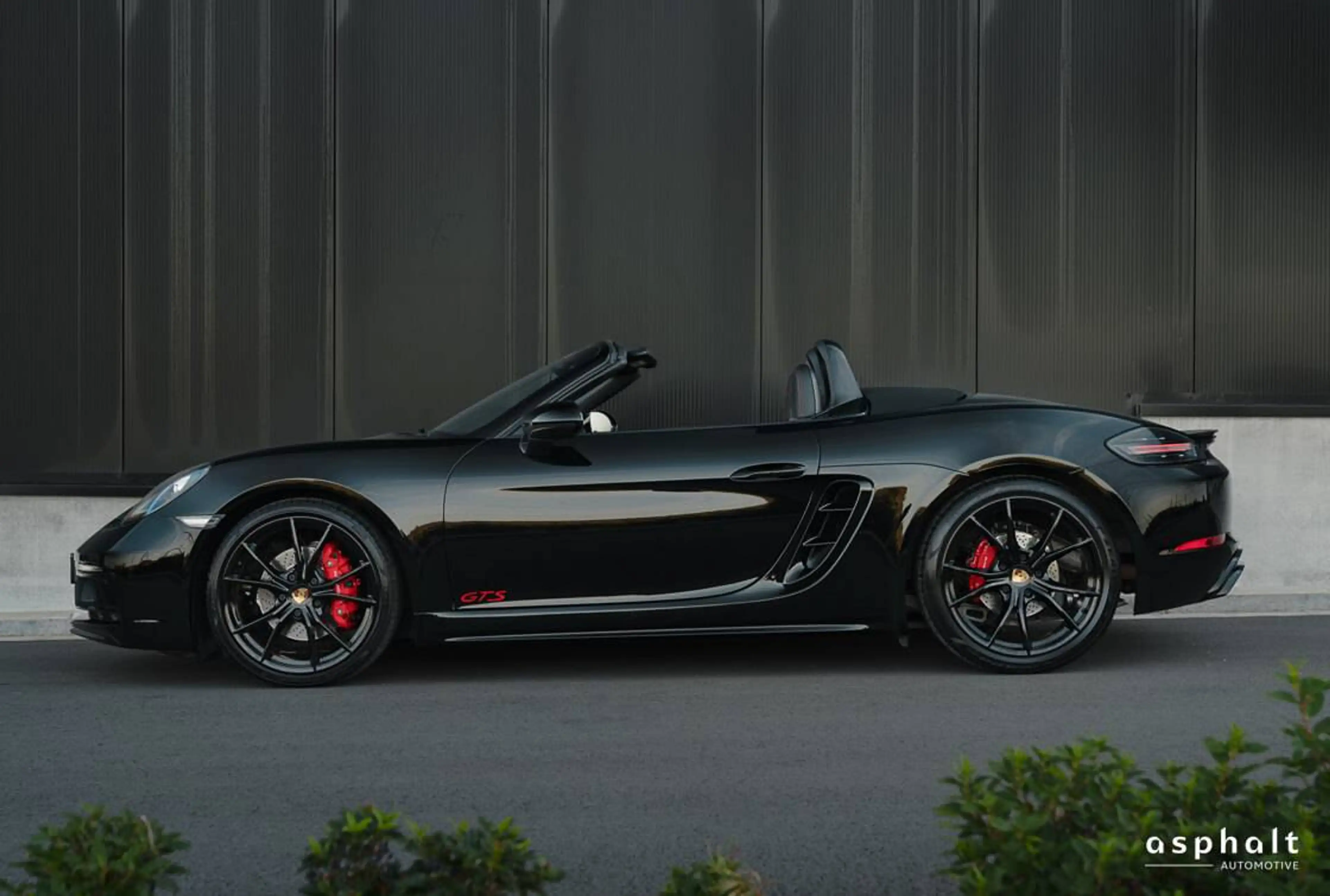 Porsche 718 Boxster GTS 2.5 PDK (NO OPF) - Just serviced by Porsche - GTS Interior Package in Carmine Red — photo 4