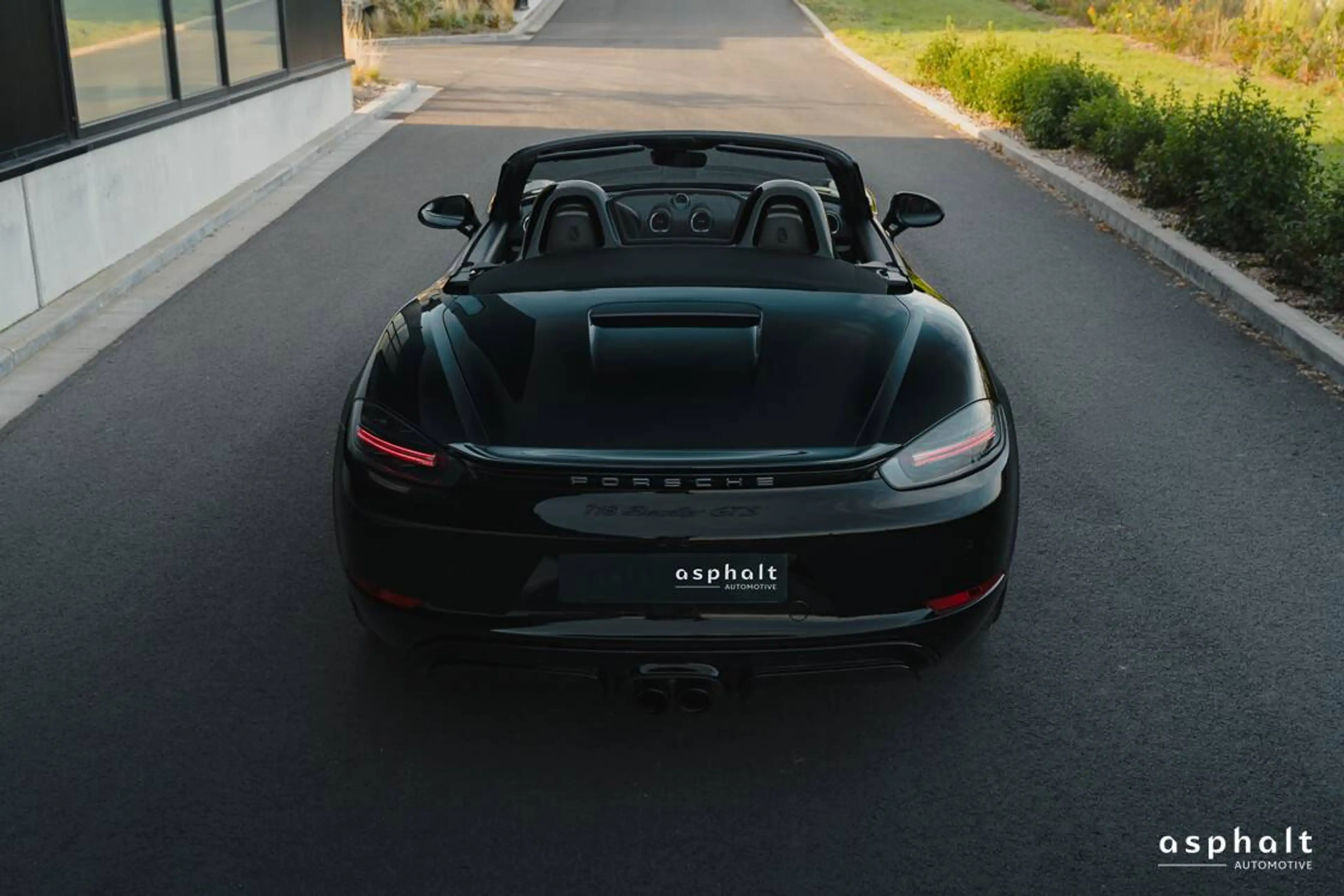 Porsche 718 Boxster GTS 2.5 PDK (NO OPF) - Just serviced by Porsche - GTS Interior Package in Carmine Red — photo 6