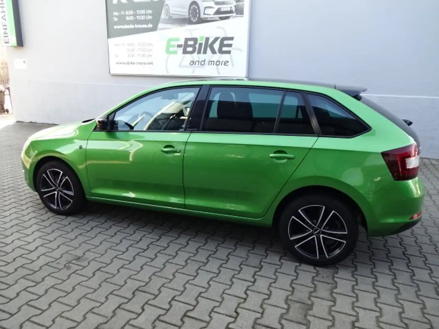 Skoda Rapid/Spaceback Sondermodell Style Plus Grün - 1