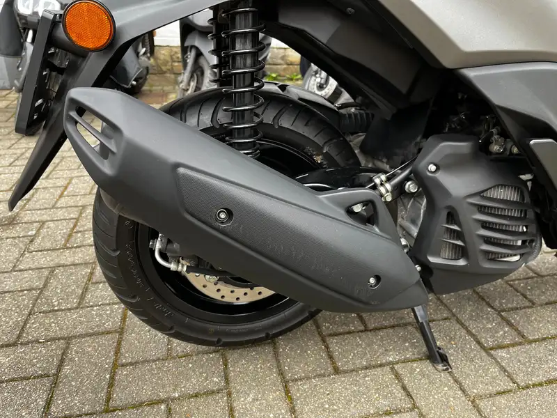 Yamaha TriCity - foto 6