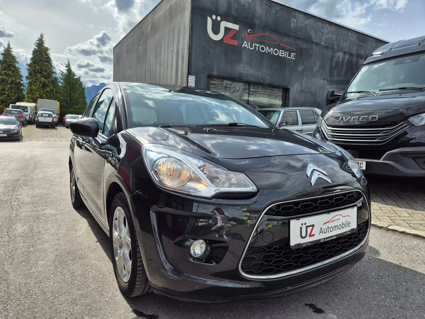 Citroen C3 Selection Schwarz - 2