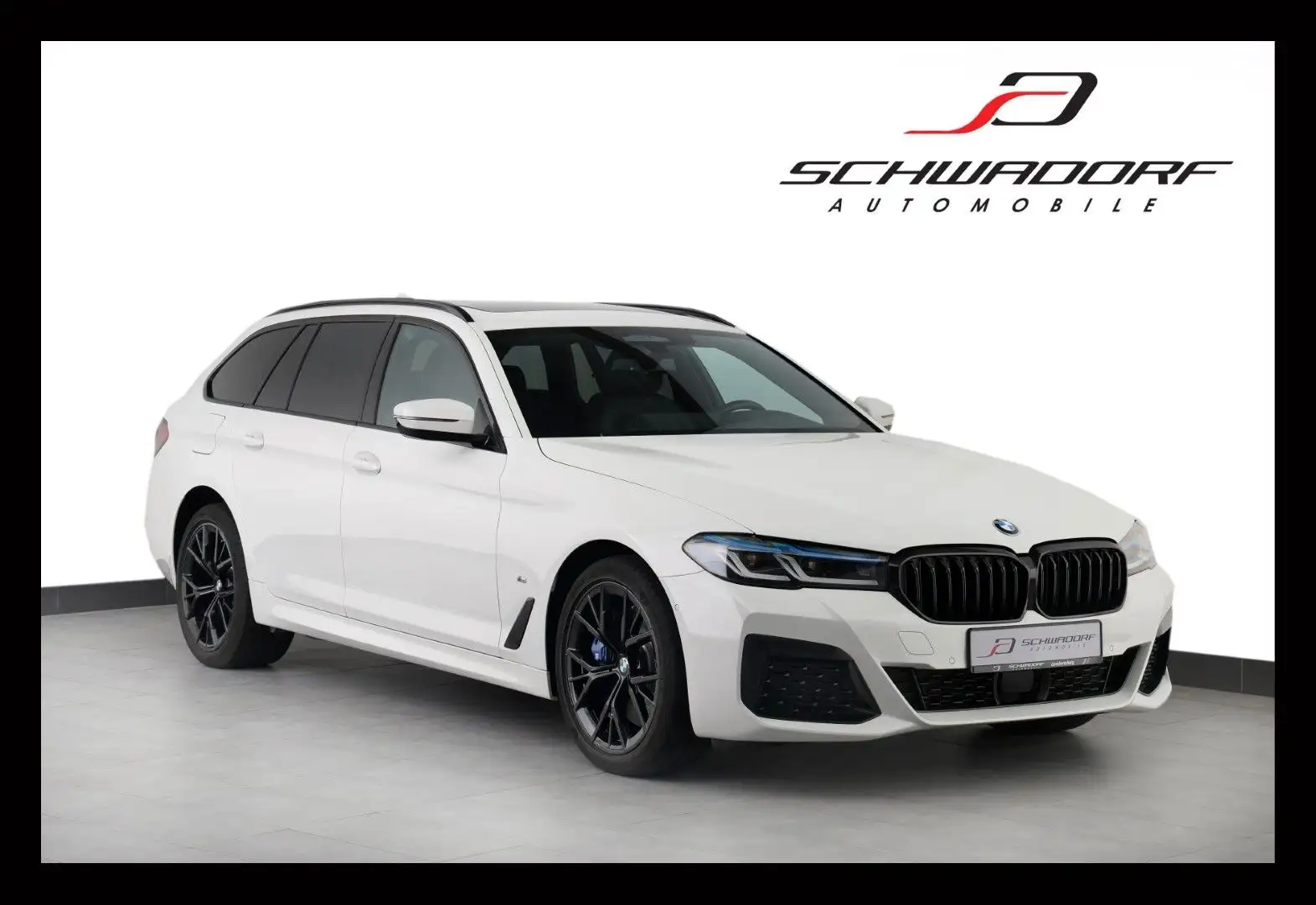BMW 540 d xDrive Touring M SPORT PRO STHZ H&K ACC AHK Weiß - 1