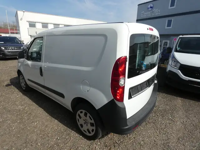 Fiat Doblo view 3