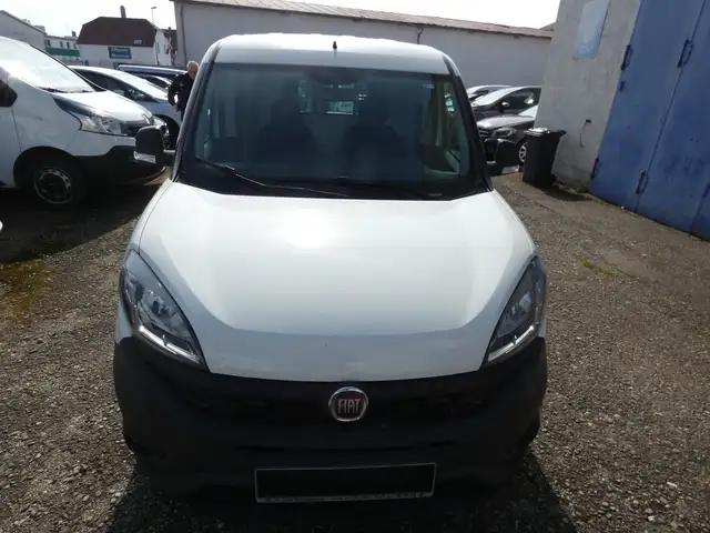 Fiat Doblo view 8