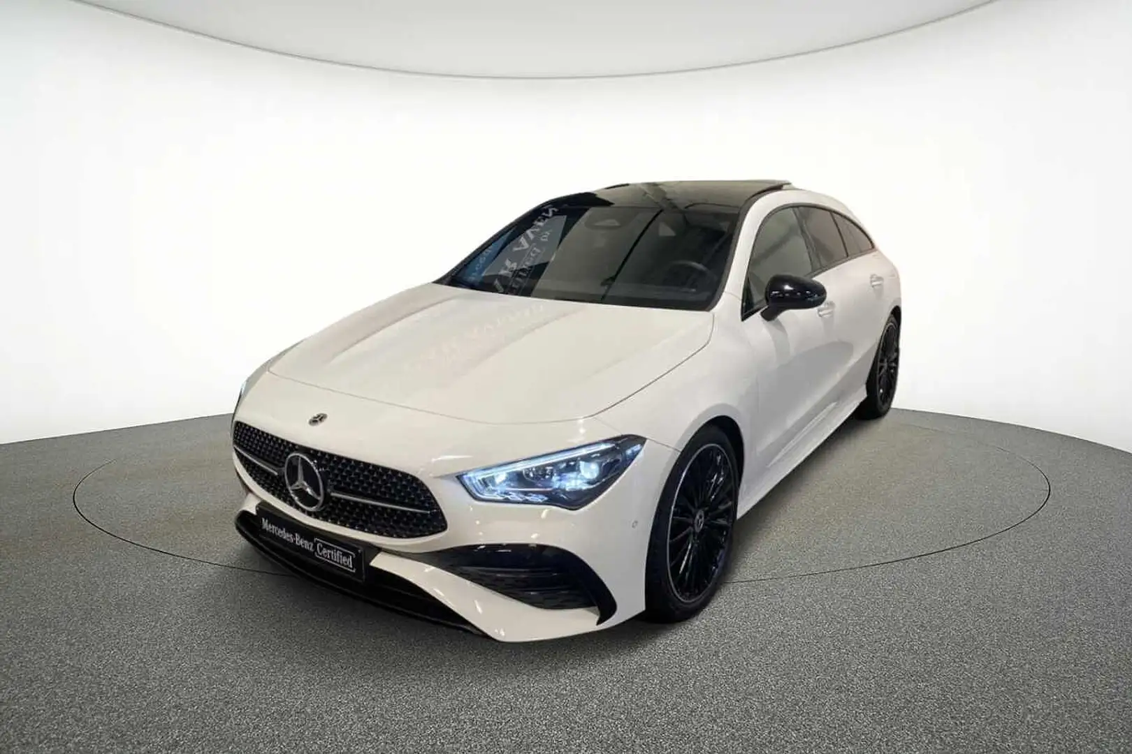 Mercedes-Benz CLA 200 d Shooting Brake AMG Line Wit - 1