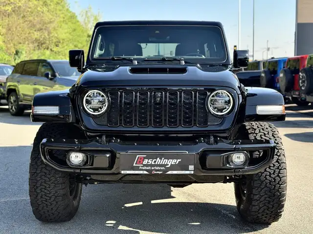 Jeep Wrangler view 2