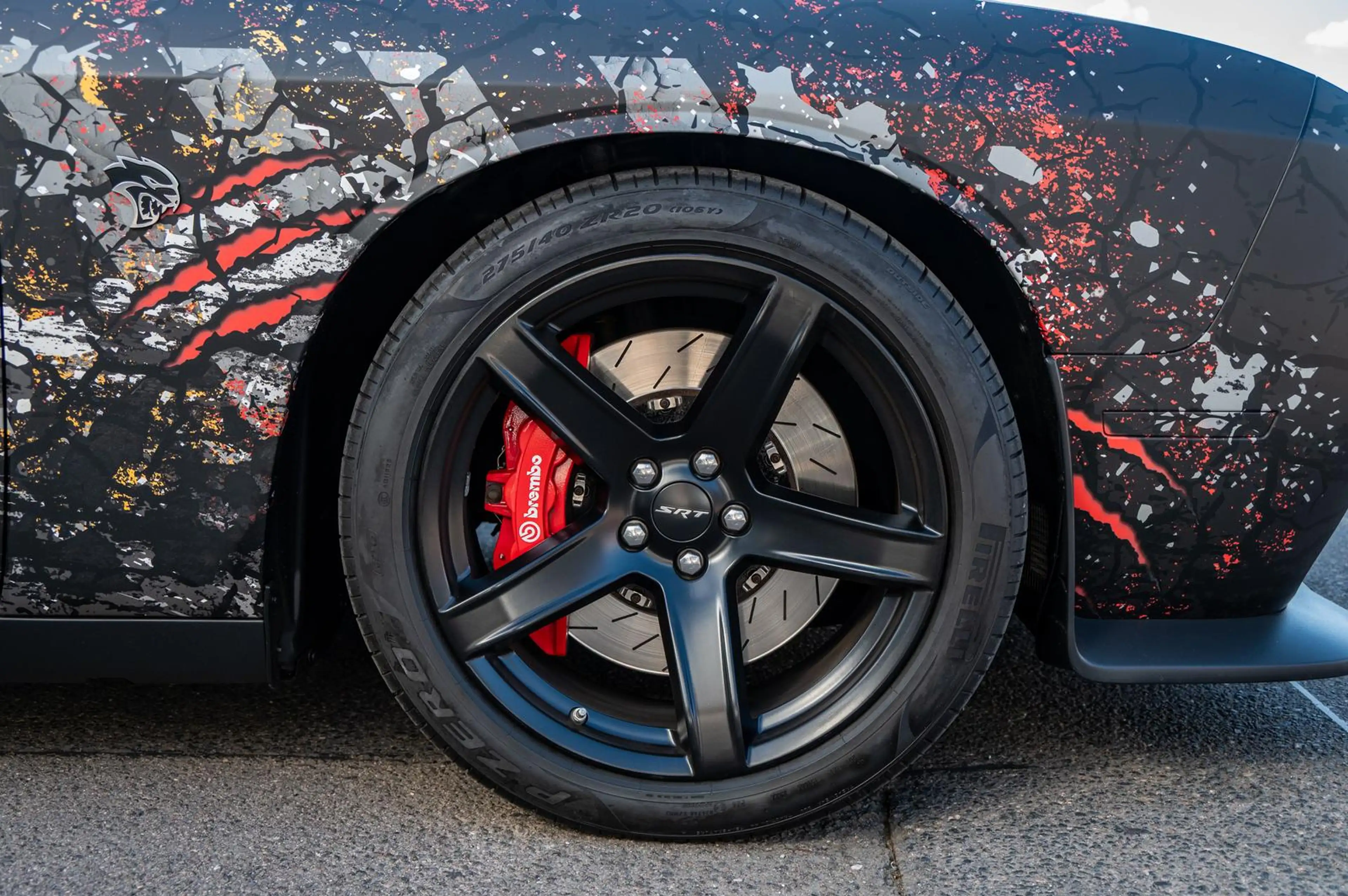 Dodge Challenger 6,2l Hellcat,Folie,Klappenauspuff — photo 11