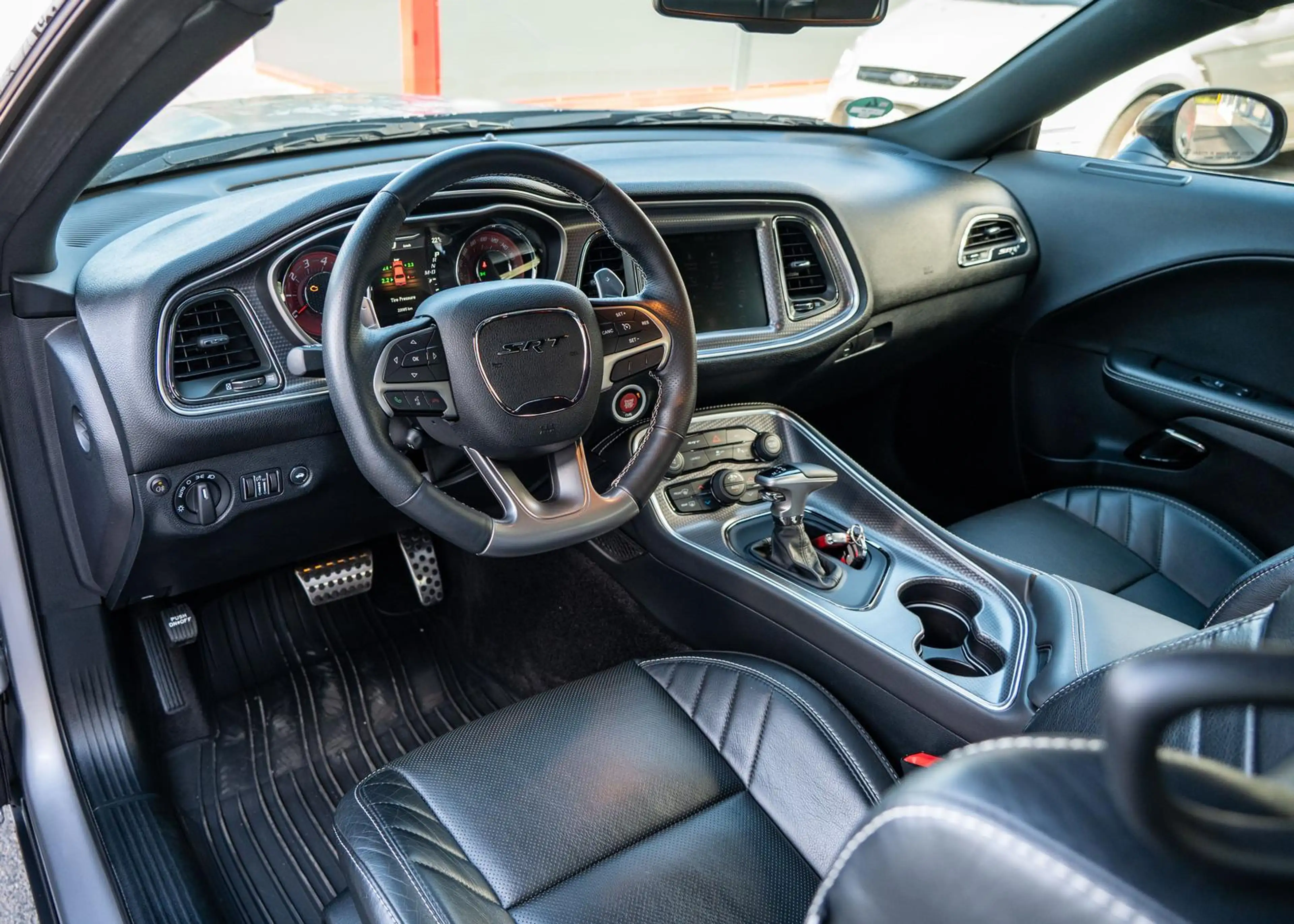 Dodge Challenger 6,2l Hellcat,Folie,Klappenauspuff — photo 13