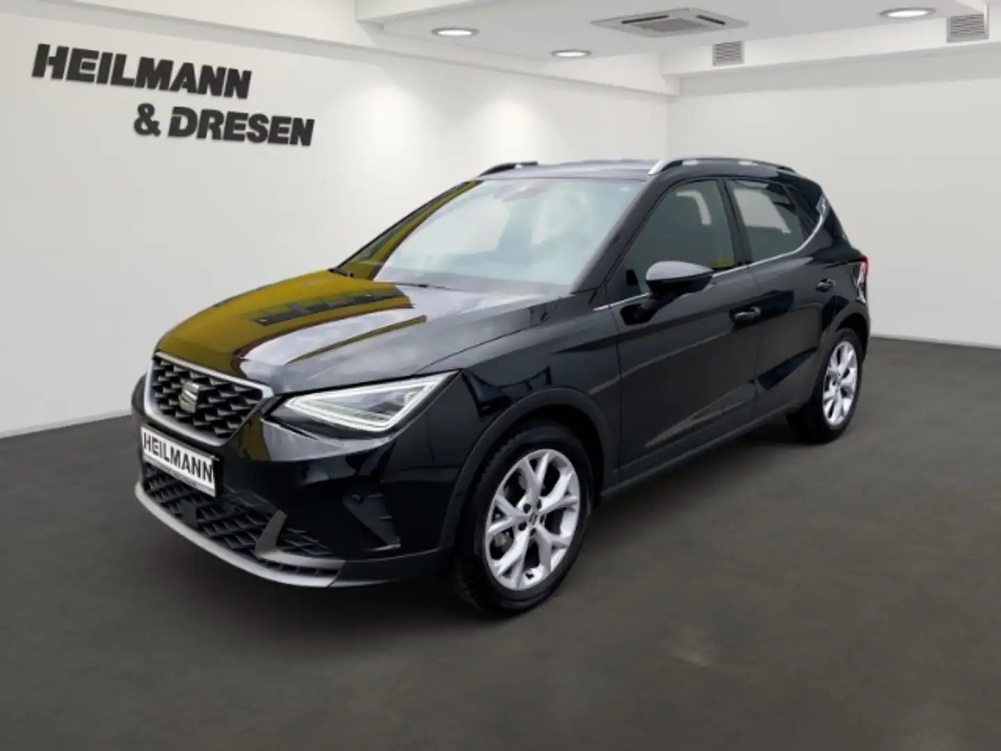 SEAT Arona FR 1.0 TSI Navi/Sitzheizung/Parklenkassistent/RFK/ Zwart - 1