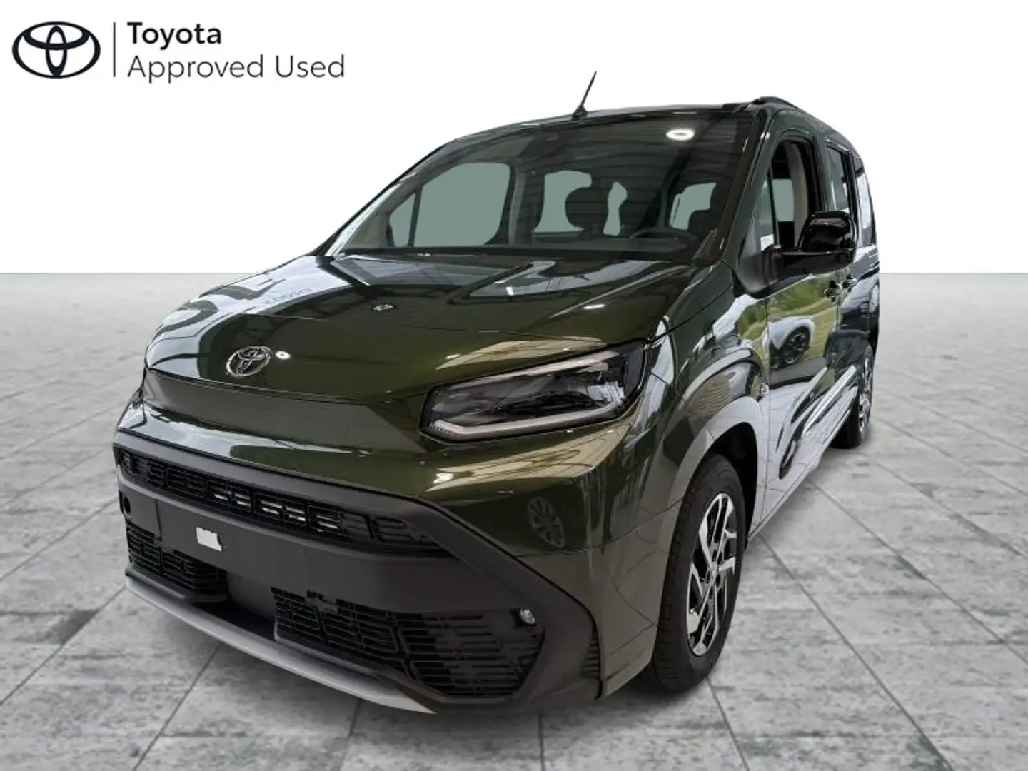 Toyota Verso Family 5pl Groen - 1