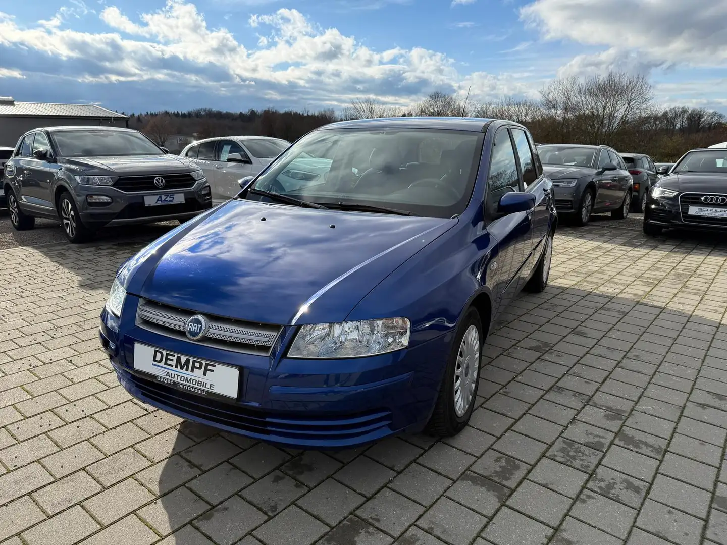 Fiat Stilo 1.6 16V Dynamic*Klimaautomatik*PDC* Blauw - 1