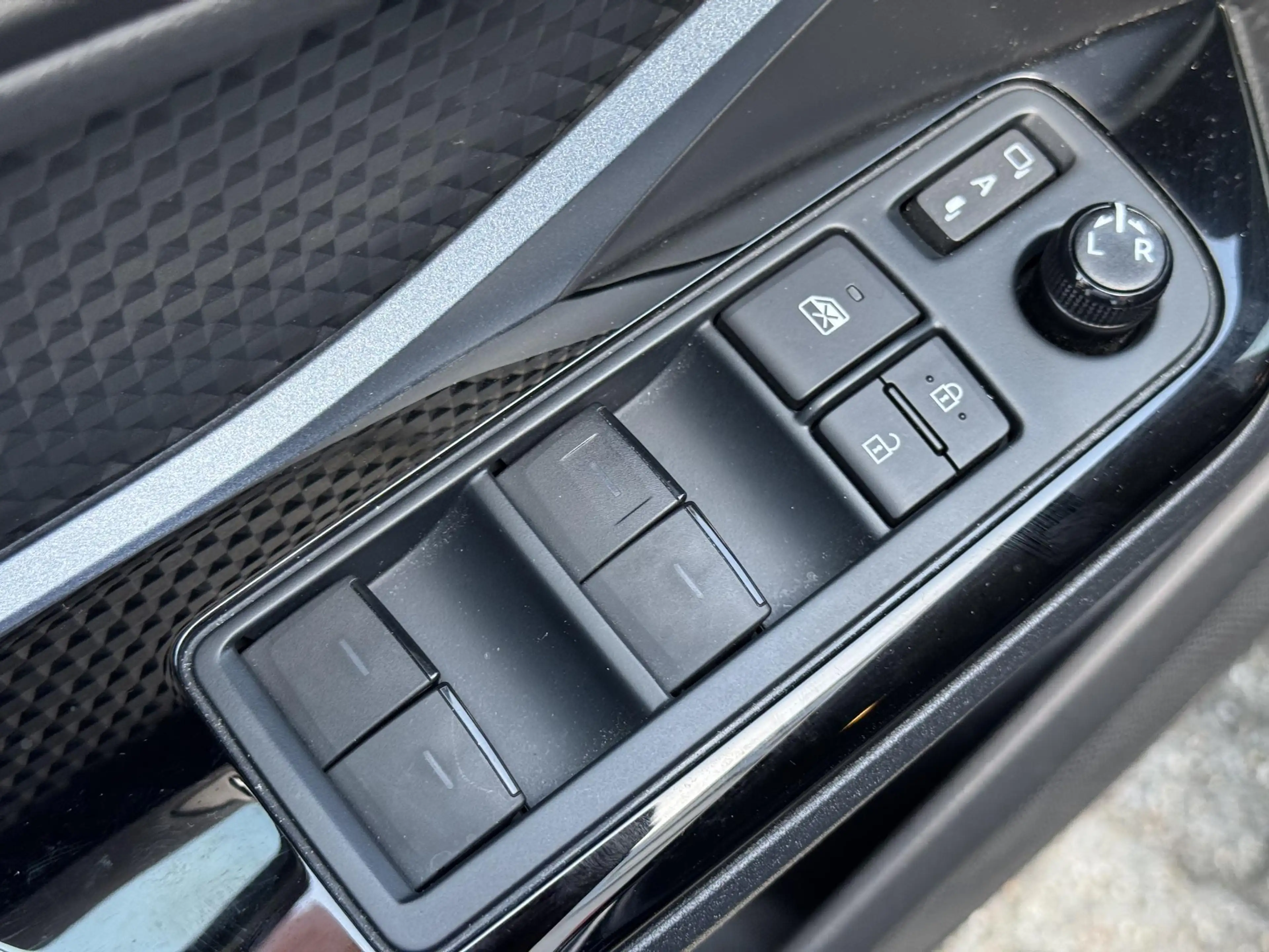 Toyota C-HR 2.0 Hybrid Dynamic ADAPTIVE CRUISE PARKEERCAMERA A — photo 7