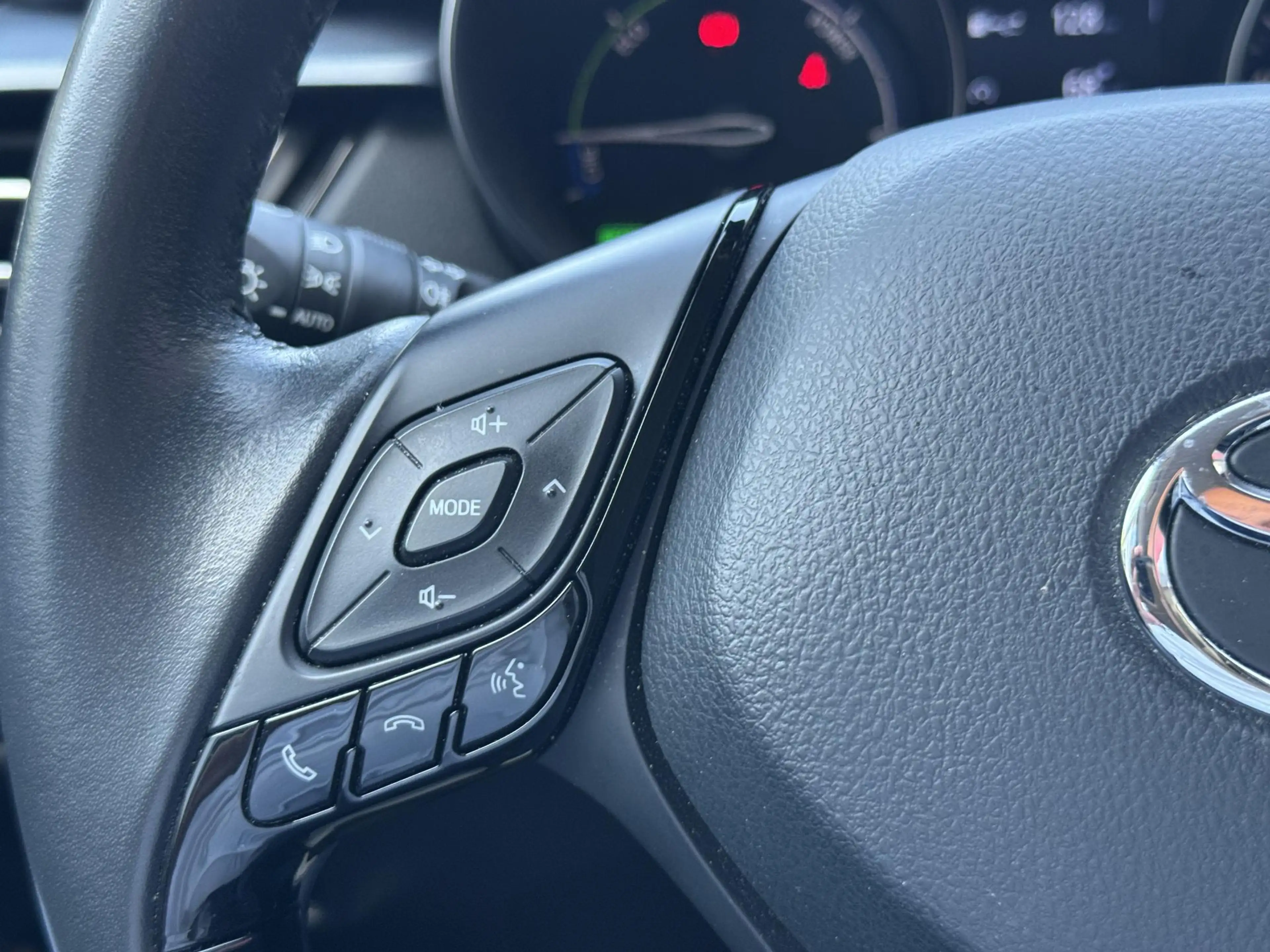 Toyota C-HR 2.0 Hybrid Dynamic ADAPTIVE CRUISE PARKEERCAMERA A — photo 12