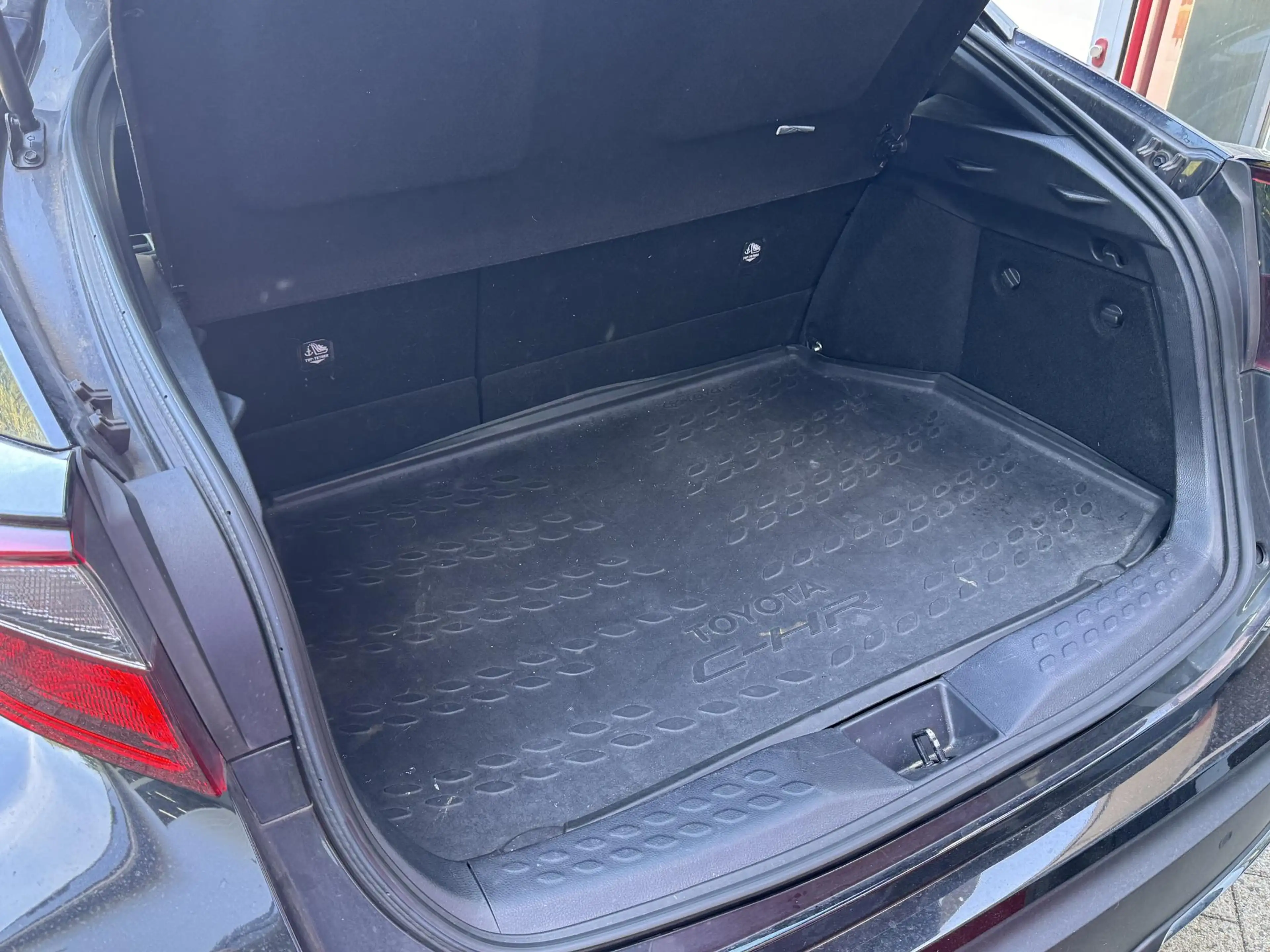 Toyota C-HR 2.0 Hybrid Dynamic ADAPTIVE CRUISE PARKEERCAMERA A — photo 15