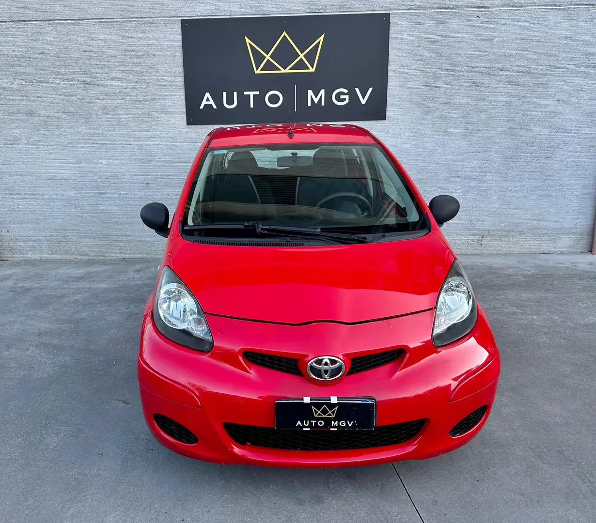 Toyota Aygo Aygo 5p 1.0 Now Red Edition GPL (2025)* PERFETTA Rood - 2
