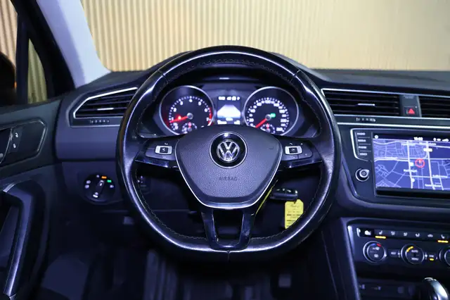 Volkswagen Tiguan view 30