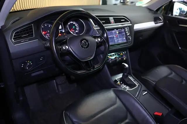 Volkswagen Tiguan view 27