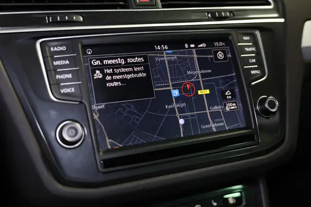 Volkswagen Tiguan view 20