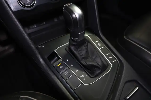 Volkswagen Tiguan view 26