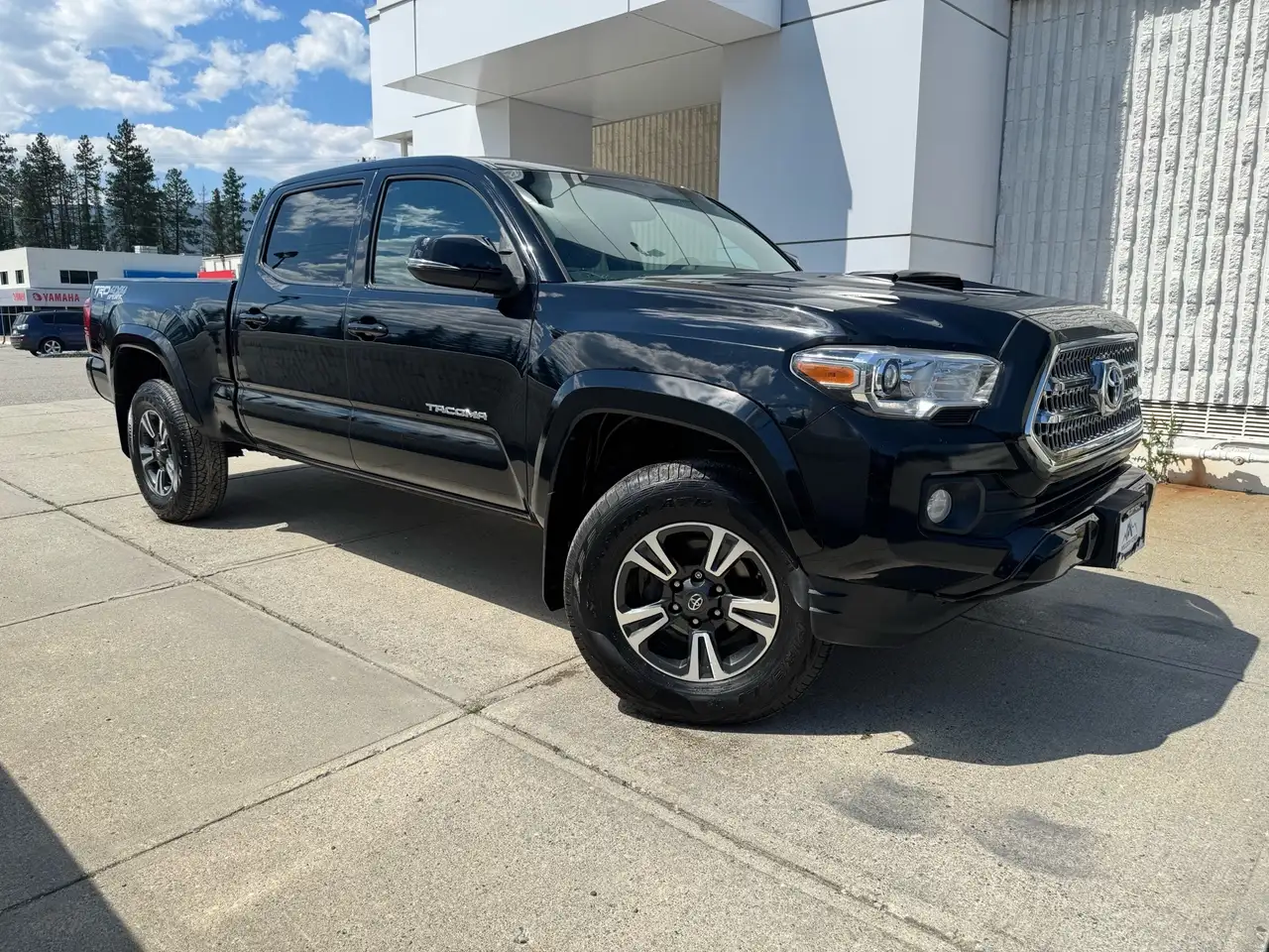 Toyota Tacoma снимка Toyota Tacoma