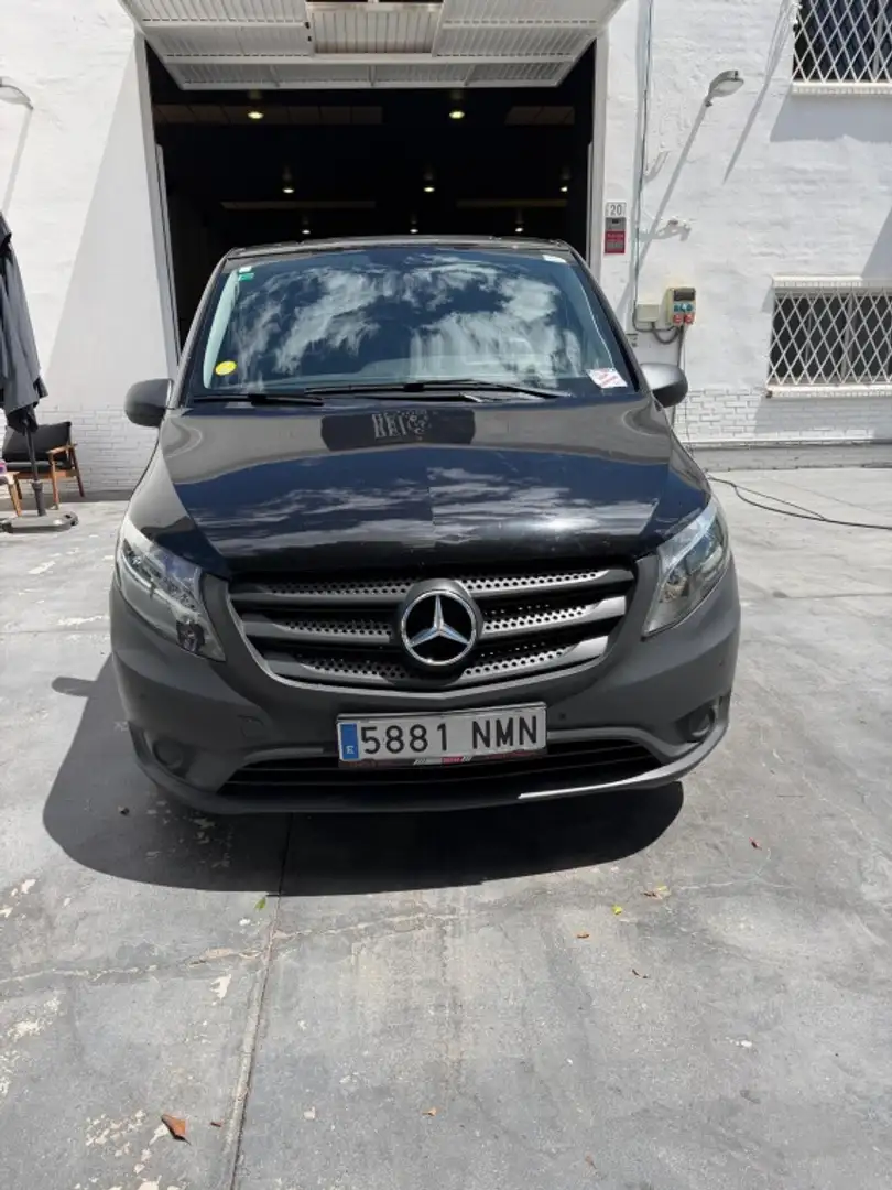 Mercedes-Benz Vito Monovolumen Automático de 5 Puertas Negro - 2