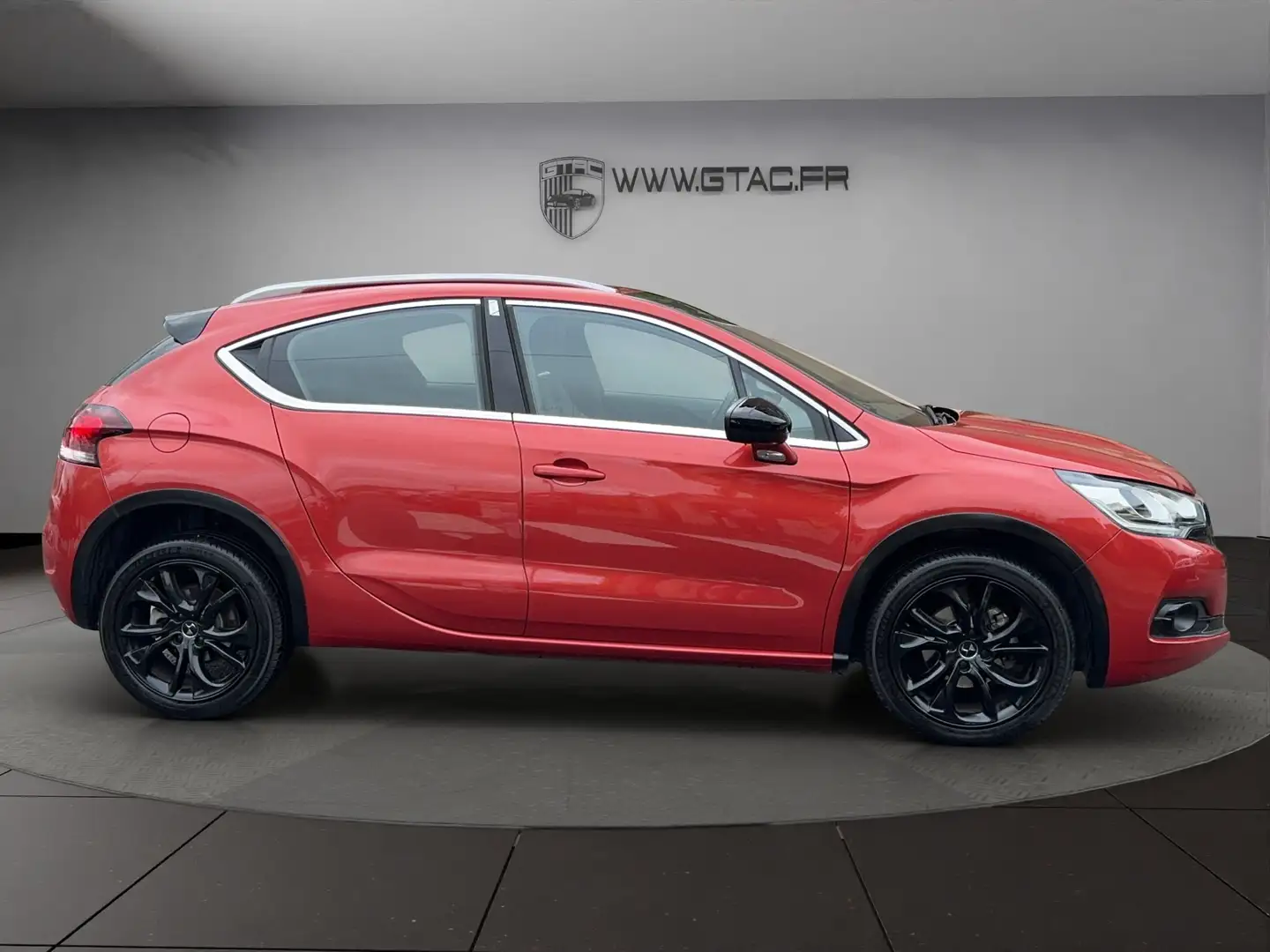 DS Automobiles DS 4 Crossback DS4  BlueHDi 120 S Orange - 2